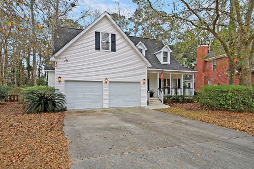 2075 Middleburg Ln, Mount Pleasant, SC 29464-6264