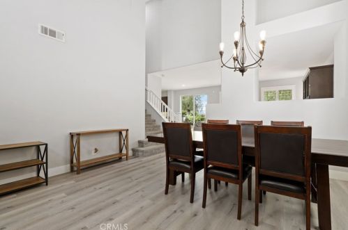 8721 Heatherwood Rd, Anaheim CA  92808-1690 exterior