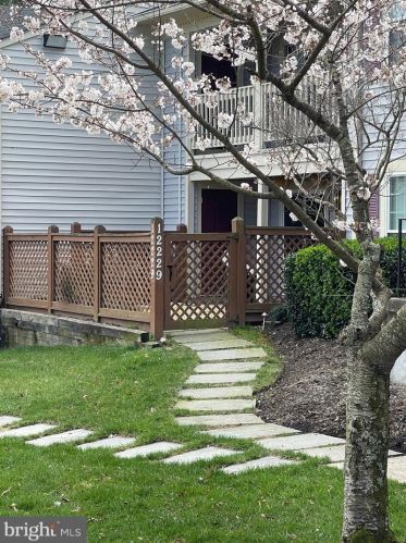 12229 Wadsworth Way, Woodbridge, VA 22192-6242