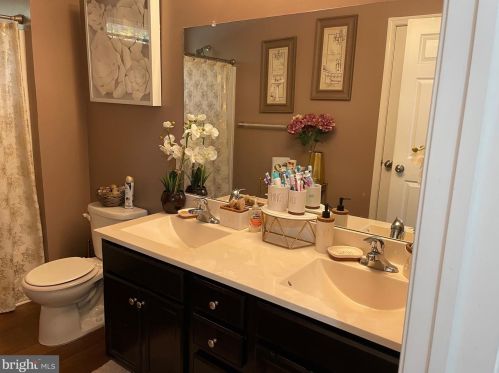 4331 Cooper Ave, Camden NJ exterior