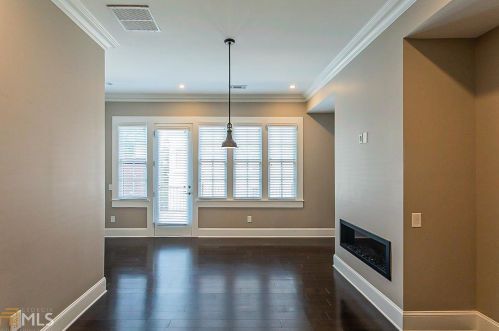 2908 Hermance Dr, Atlanta GA  30319-2704 exterior