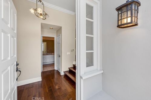 19295 Archfield Ln, Huntington Beach, CA 92648-5511
