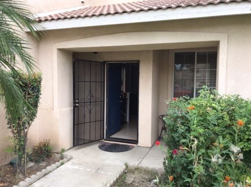 1342 Flint Ct, San Jacinto, CA 92583-6829