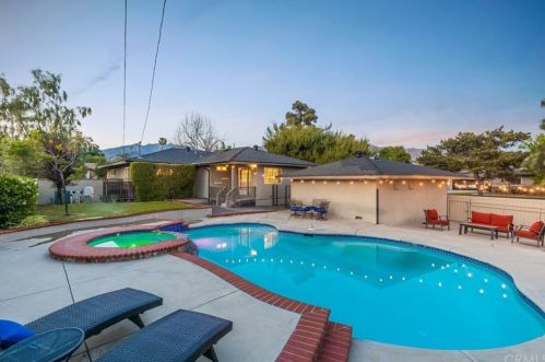 1320 Mountain View Ave, Glendora, CA 91741-3148