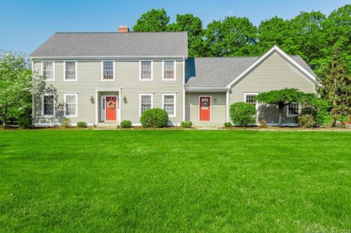 41 Starview Dr, Glastonbury, CT 06033-2817