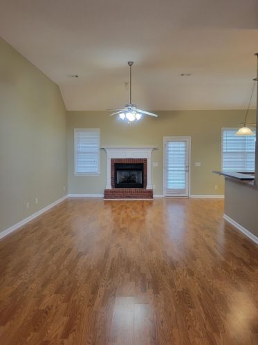 112 Bromley Way, Warner Robins GA  31088-8570 exterior