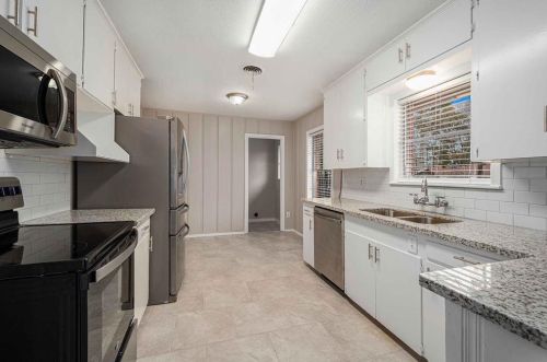 1508 San Jacinto St, Conroe TX  77301-1944 exterior