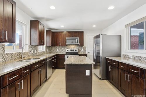 2911 Niagara St, Denver CO  80207-2904 exterior