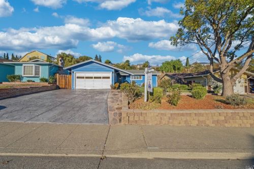 521 Gloria Way, Benicia, CA 94510-2611