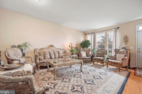 15406 Elizabeth Burbage Loop, Woodbridge, VA 22191-4137