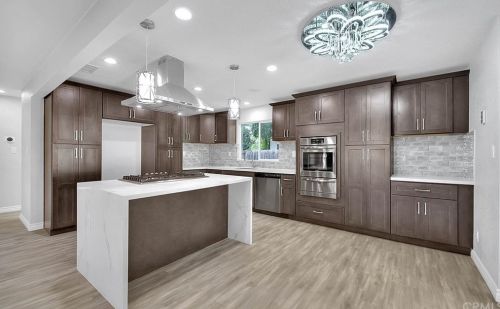 7106 Orch St, Riverside CA  92504-3958 exterior