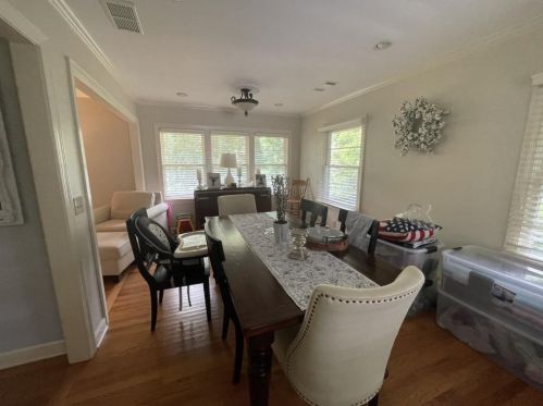 1439 Cheshire Way, Atlanta GA  30319-3159 exterior