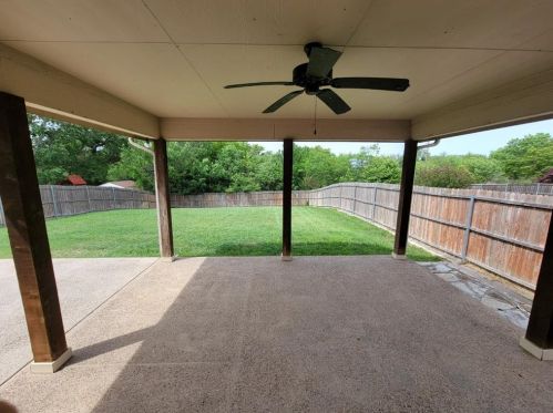 8748 Regal Royale Dr, Fort Worth TX  76108-7947 exterior