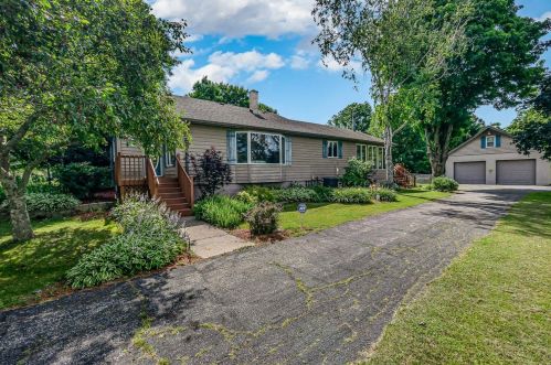 2071 61 Ave, Hobart IN 46342-6517 exterior