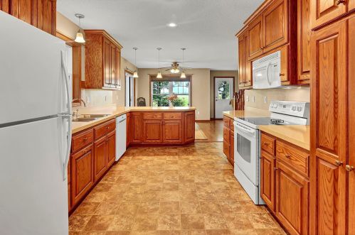 1316 130th Ave, Ogilvie, MN 56358-3505