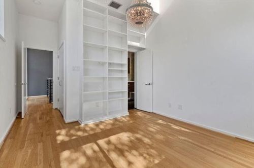 9562 Ash Creek Dr, Dallas TX  75228-3770 exterior