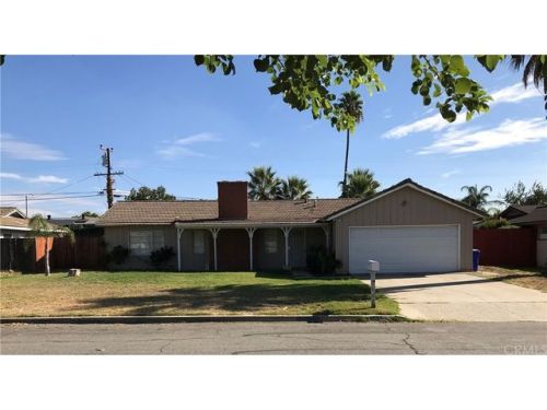 1025 Orange Ave, Rialto, CA 92376-4223