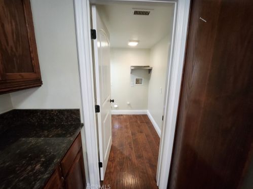 3893 Beechwood Pl, Riverside CA  92506-1117 exterior