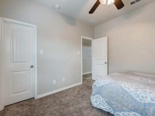 8753 Running River Ln, Fort Worth TX  76131-3373 exterior