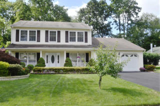 50 Hawthorne Ave, Holmdel Village, NJ 07733-1038