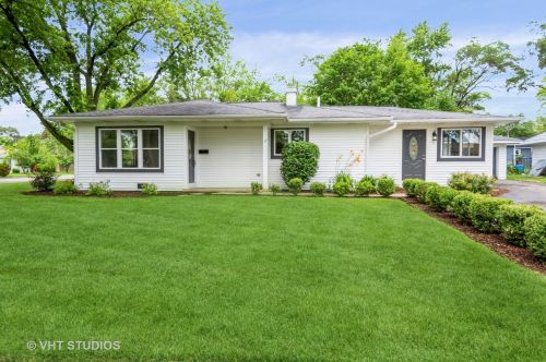 17 Wren Rd, Carpentersville, IL 60110-2254