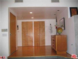 8913 Wonderland Park Ave, Los Angeles CA  90046-1429 exterior