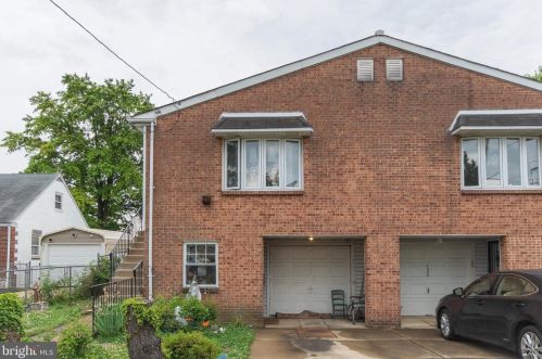 526 Longshore Ave, Philadelphia, PA 19111-4312