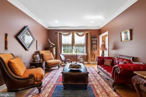 13 Colts Run Rd, Princeton NJ  08540-8593 exterior