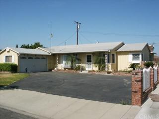5029 Langham Ave, Covina, CA 91724-1114
