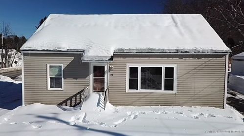 73 Dupont Dr, Presque Isle, ME 04769-2920