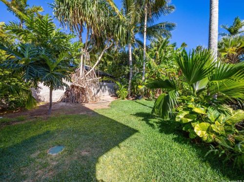 4561 Aukai Ave, Honolulu HI  96816-5209 exterior