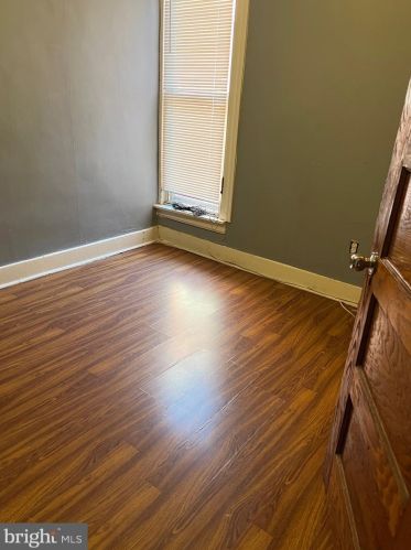 5239 American St, Philadelphia, PA 19120-3324