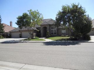 2522 Trenton Ave, Clovis, CA 93619-4249