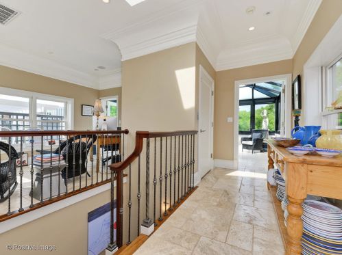1913 Howe St, Chicago IL  60614-5127 exterior