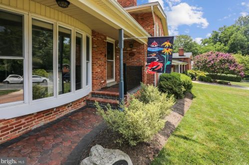 10909 Martha Dr, Silver Spring, MD 20901-4515