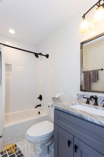 1727 Hardin Ave, Atlanta GA  30337-2059 exterior