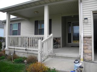 444 Kathryn Dr, Lancaster, OH 43130-6112