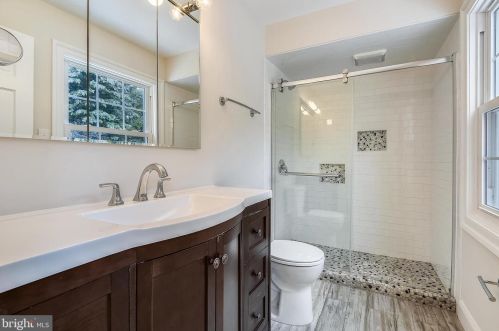 810 Burnt Mills Ave, Silver Spring MD 20901-4506 exterior