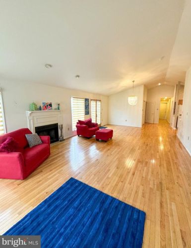 2245 52 St, Philadelphia PA 19131-2312 exterior