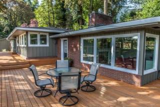 12705 Nixon Ave, Portland, OR 97222-6133