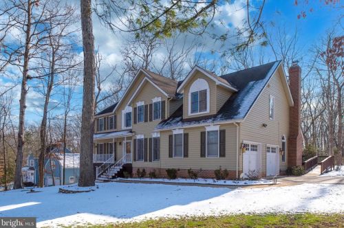 8110 Davmar Ln, Fredericksburg, VA 22407-2151