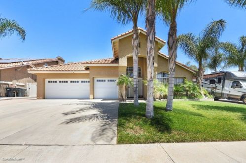 35692 Frederick St, Wildomar, CA 92595-8578