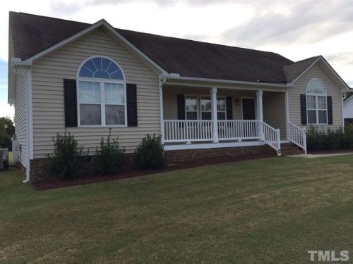 80 Gordon Farm Dr, Benson, NC 27504-6058
