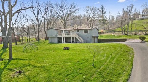 304 Branch Rd, Noblestown, PA 15071-3800