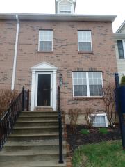 8305 Linton Blvd, Columbus OH  43235-8434 exterior