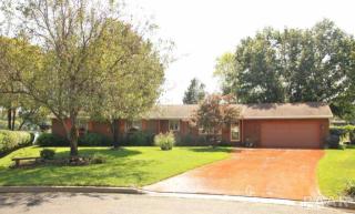 21 Cape Ct, Pekin, IL 61554-5115