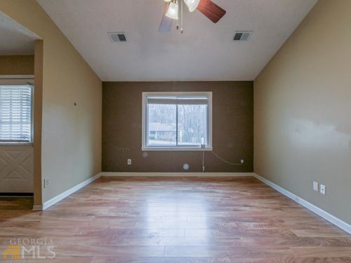 206 Bridgewood Dr, Conyers GA  30094-4206 exterior
