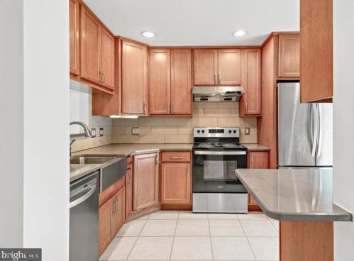 3676 Childress Ter, Burtonsville MD  20866-2036 exterior