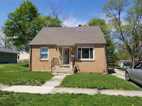 2415 Blaisdell St, Rockford, IL 61101-5346