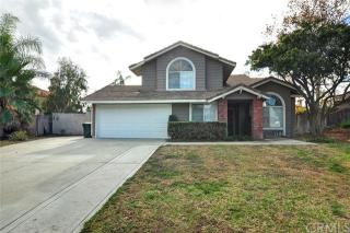 1637 Sunnyview Dr, Rialto, CA 92377-3850